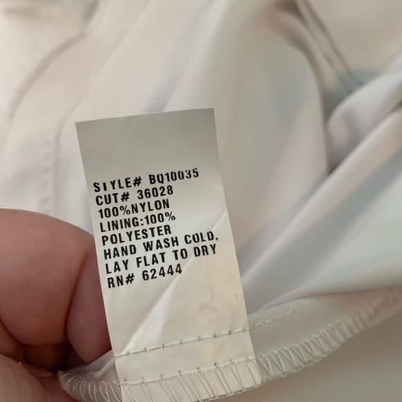 Nicole Miller Lace Dress - Picture 6 of 6